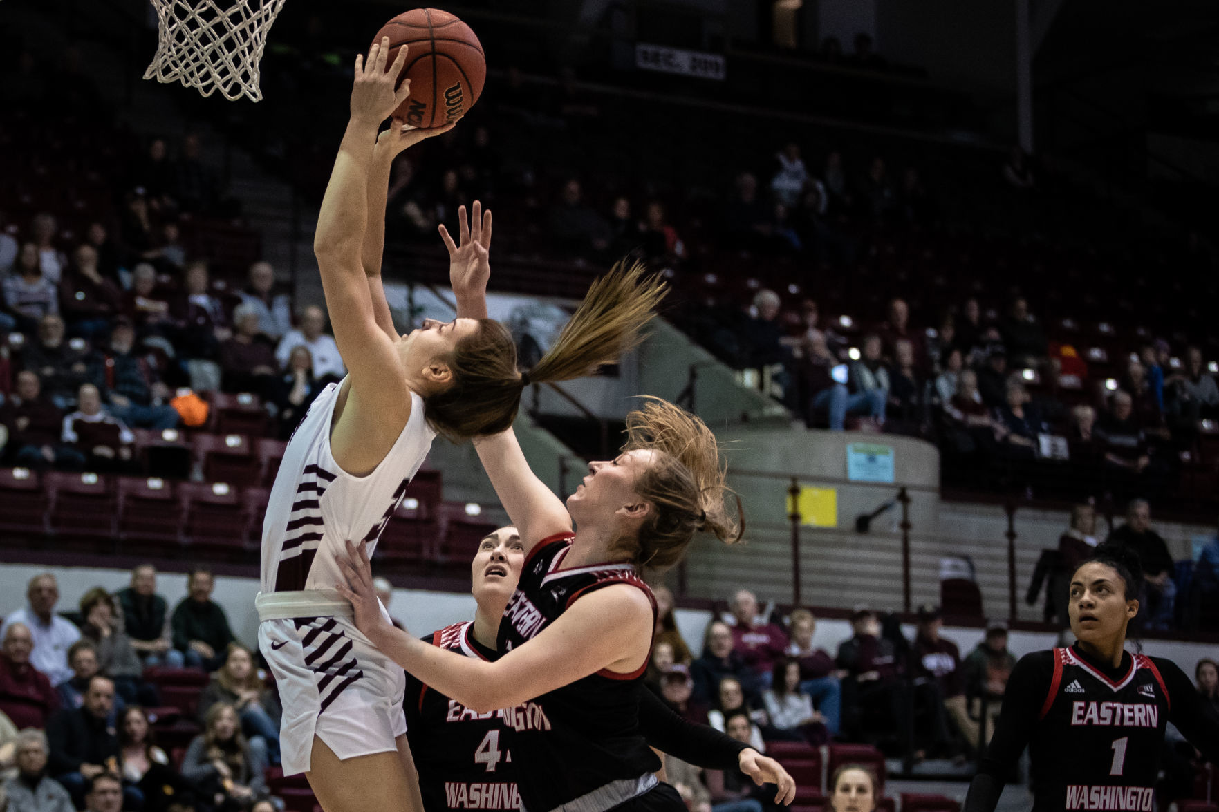Lady Griz V Eastern Washington 9